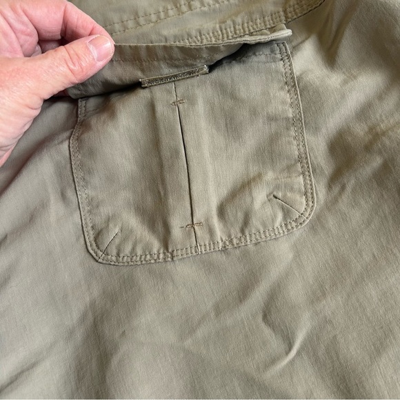 Women’s Bimini Bay Outfitters Performance Wear Sz 16 Khaki Shorts - Picture 6 of 8